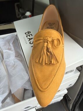 Beast Fashion tasseled Loafer